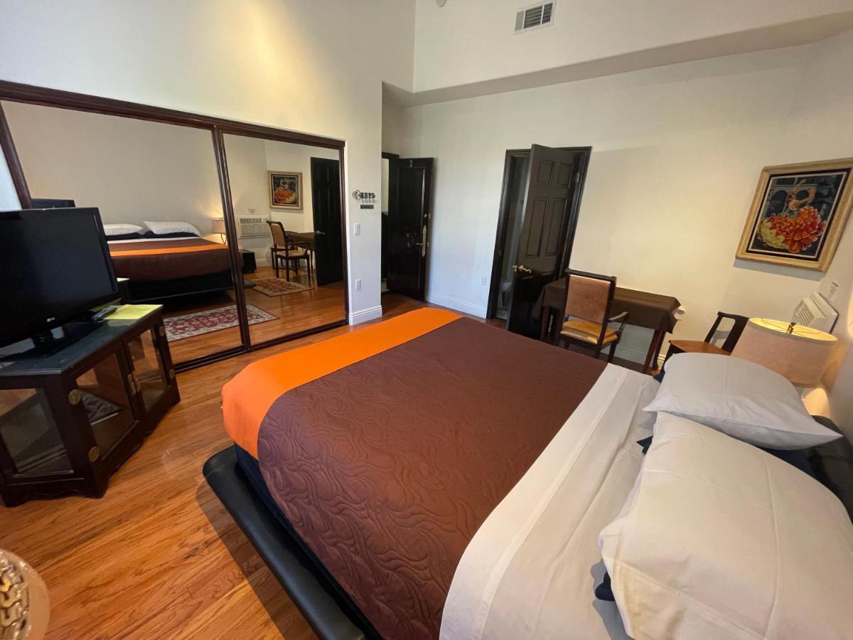 Entire Second Flr - Santa Monica Luxury Roman Villa 로스앤젤레스 외부 사진