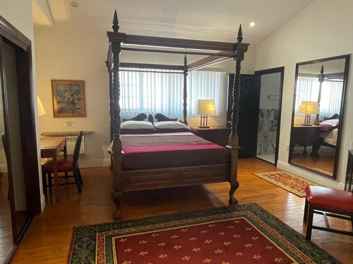 Entire Second Flr - Santa Monica Luxury Roman Villa 로스앤젤레스 외부 사진
