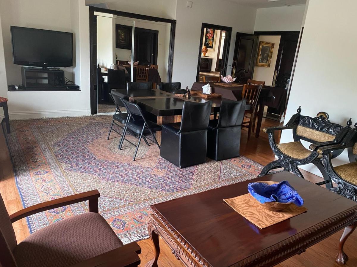 Entire Second Flr - Santa Monica Luxury Roman Villa 로스앤젤레스 외부 사진