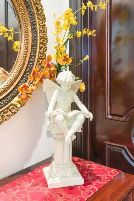 Entire Second Flr - Santa Monica Luxury Roman Villa 로스앤젤레스 외부 사진
