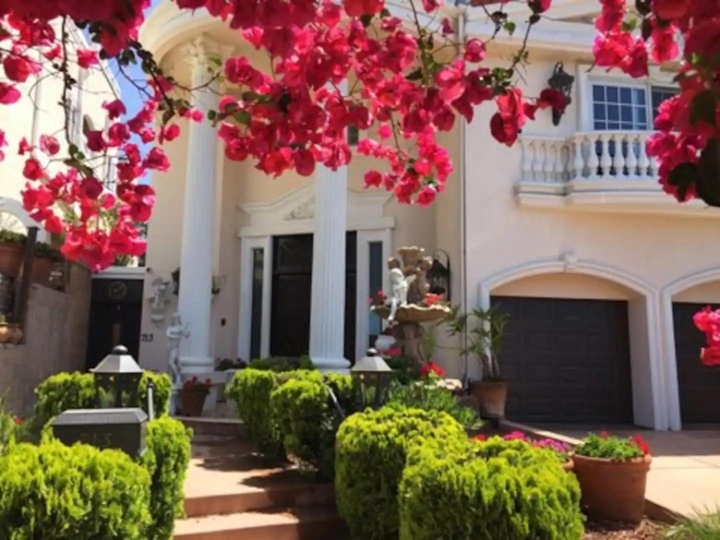 Entire Second Flr - Santa Monica Luxury Roman Villa 로스앤젤레스 외부 사진