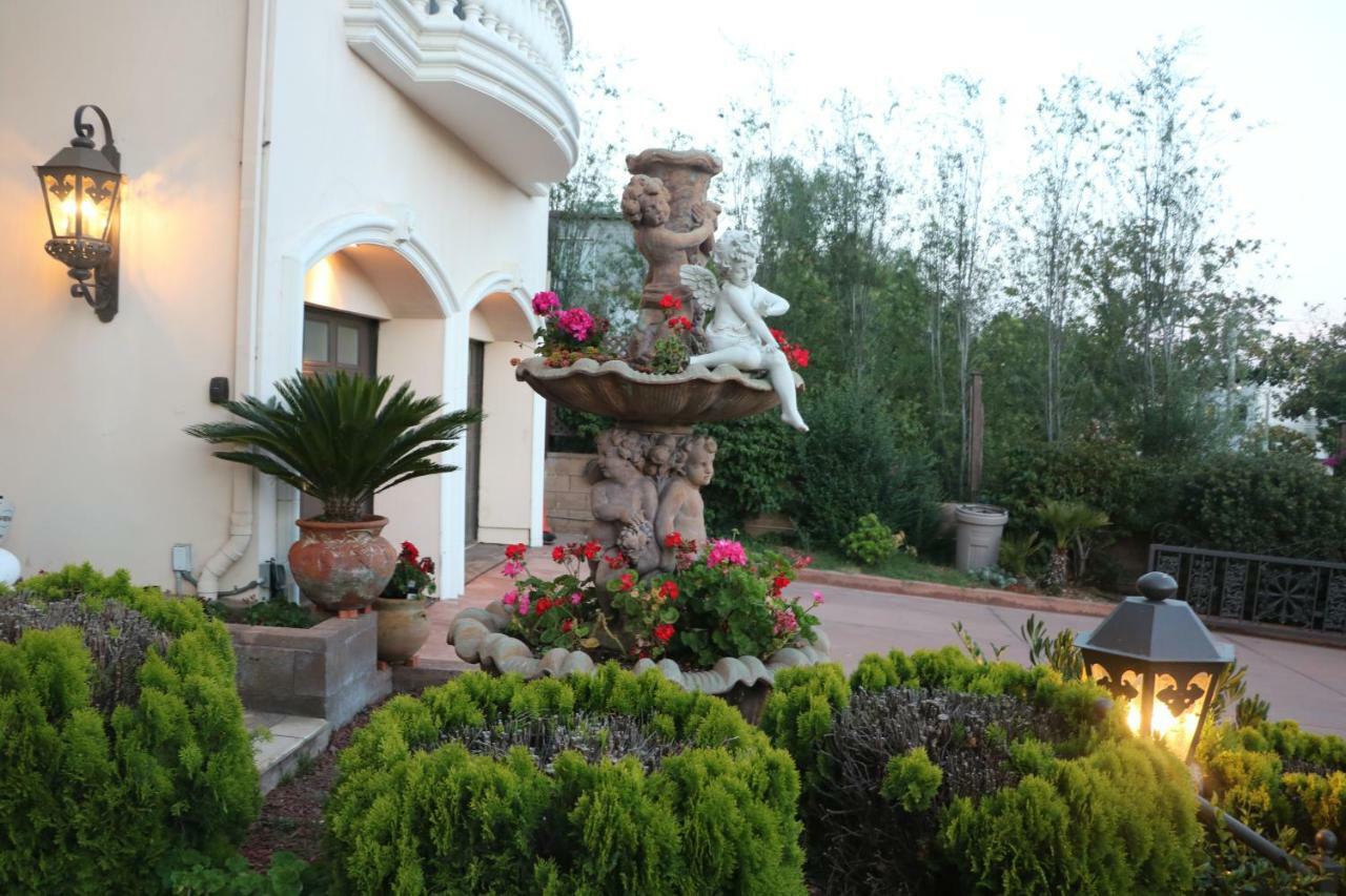 Entire Second Flr - Santa Monica Luxury Roman Villa 로스앤젤레스 외부 사진