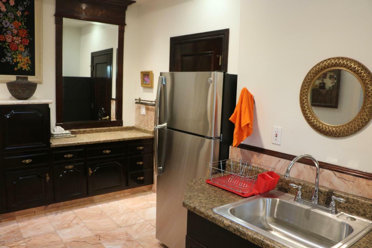 Entire Second Flr - Santa Monica Luxury Roman Villa 로스앤젤레스 외부 사진